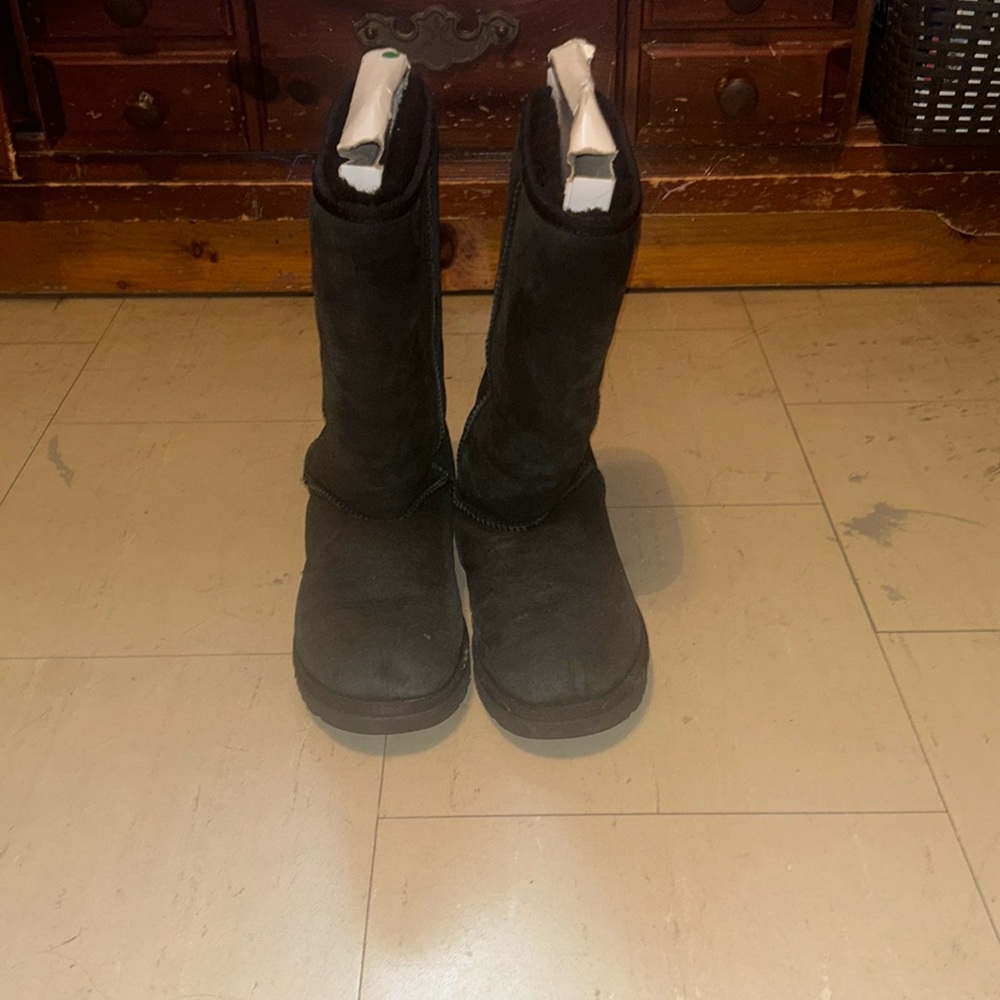 Black tall UGGs